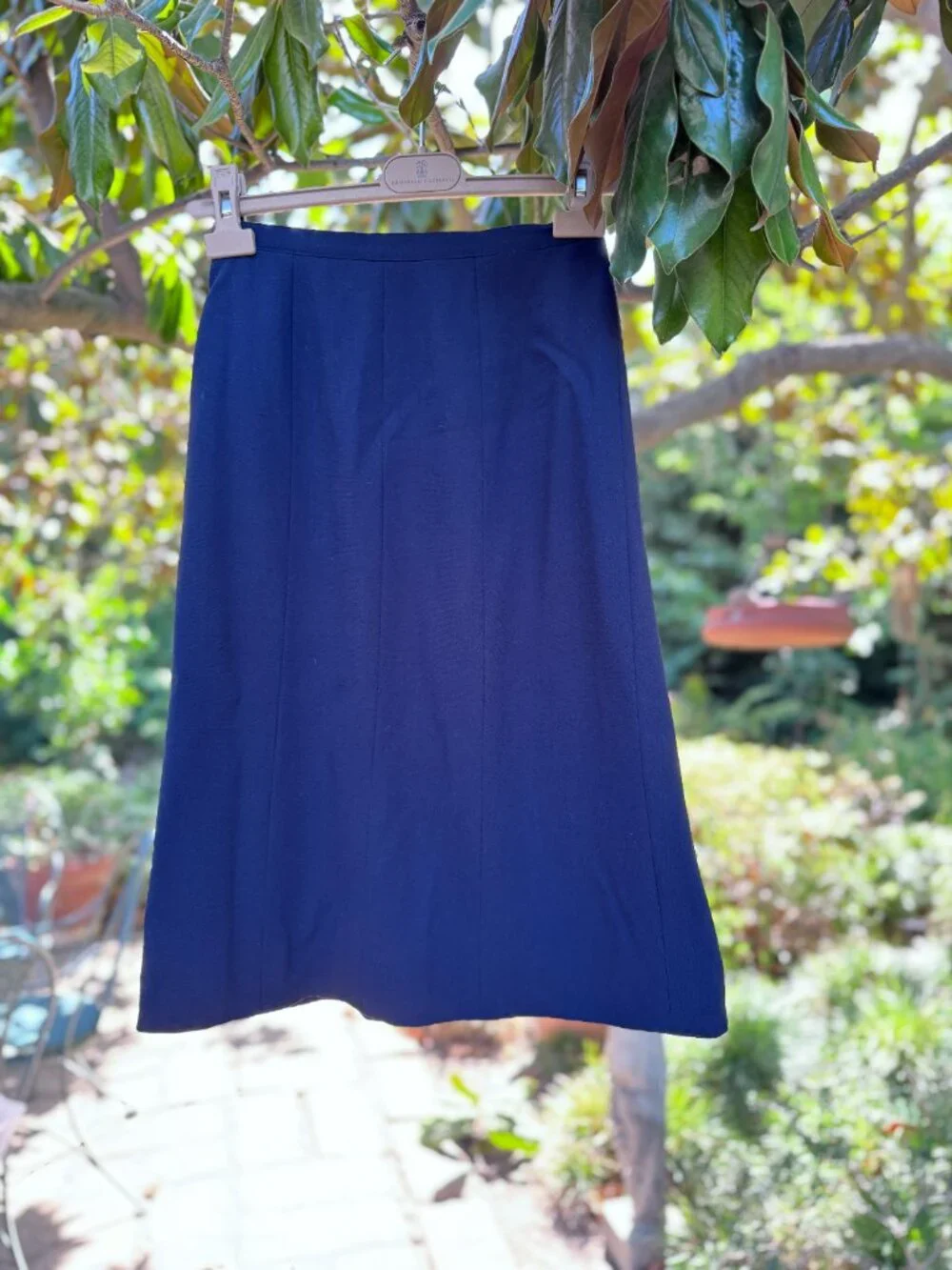 Chanel vintage Cruise 2000 mid length dark navy paneled A-Line wool skirt FR 34